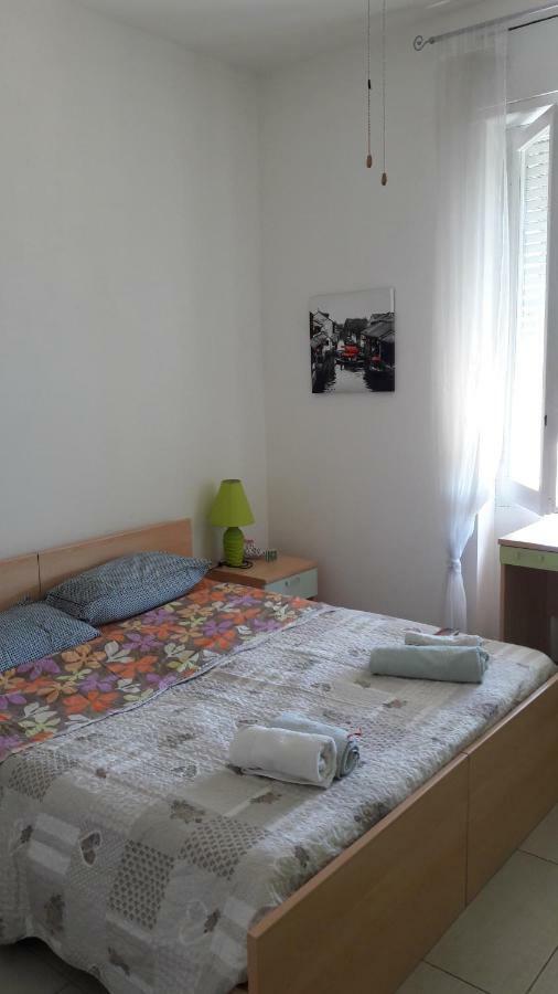 Amsicora Room Cagliari Exteriör bild