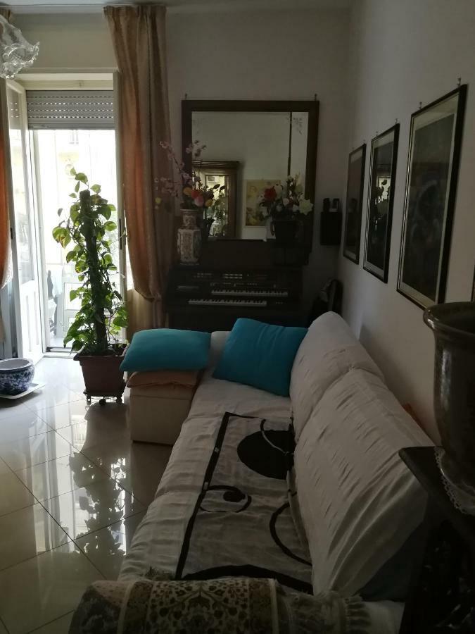 Amsicora Room Cagliari Exteriör bild
